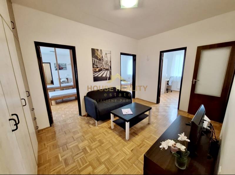 Rent Two bedroom apartment, Two bedroom apartment, Rovniankova, Bratis