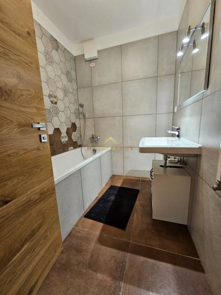 Rent Two bedroom apartment, Two bedroom apartment, Hany Ponickej, Brat