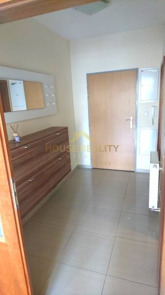 Rent One bedroom apartment, One bedroom apartment, Záporožská, Bratisl