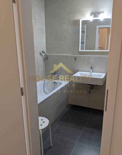 Rent One bedroom apartment, One bedroom apartment, Galvaniho, Bratisla