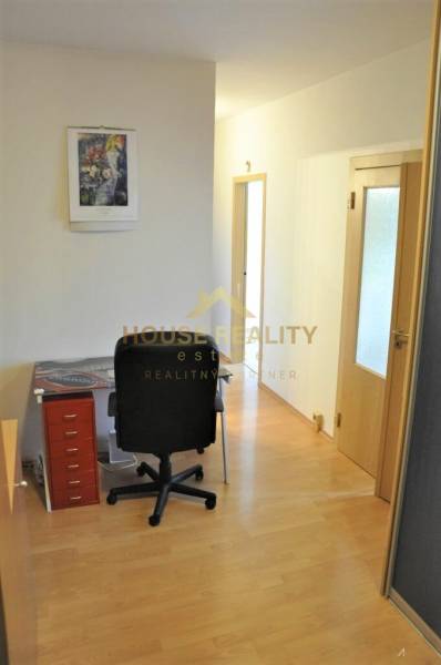 Rent One bedroom apartment, One bedroom apartment, Romanova, Bratislav