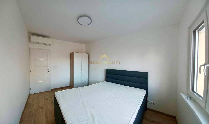 Rent Two bedroom apartment, Two bedroom apartment, Černyševského, Brat
