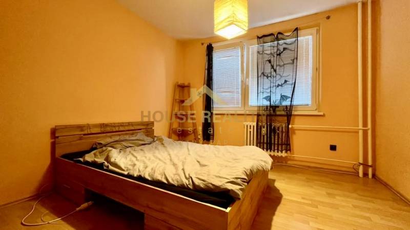 Rent Two bedroom apartment, Two bedroom apartment, Mamateyova, Bratisl