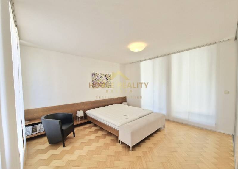 Rent Two bedroom apartment, Two bedroom apartment, Zámocká, Bratislava