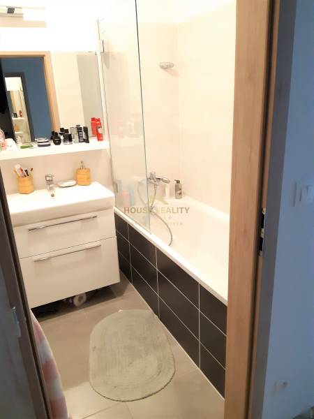 Rent One bedroom apartment, One bedroom apartment, Zuzany Chalupovej, 