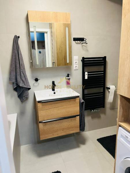 Rent One bedroom apartment, One bedroom apartment, Jégého, Bratislava 