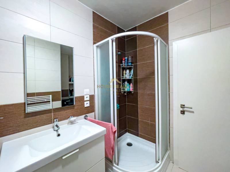 Rent Two bedroom apartment, Two bedroom apartment, Staromlynská, Brati