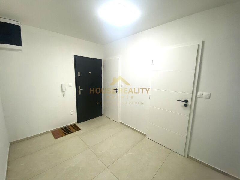 Rent Two bedroom apartment, Two bedroom apartment, Jégého, Bratislava 
