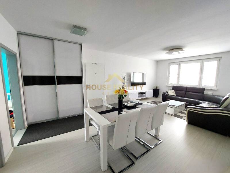 Rent Three bedroom apartment, Three bedroom apartment, Znievska, Brati