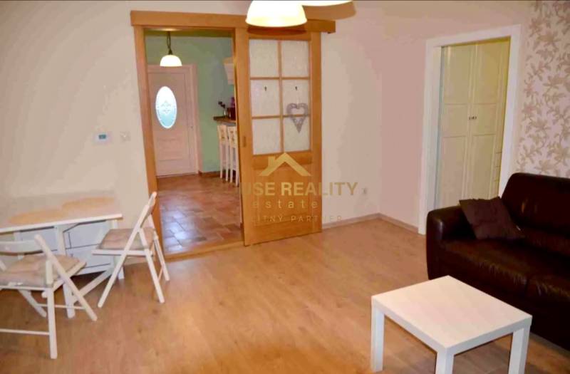 Rent One bedroom apartment, One bedroom apartment, Prievozská, Bratisl