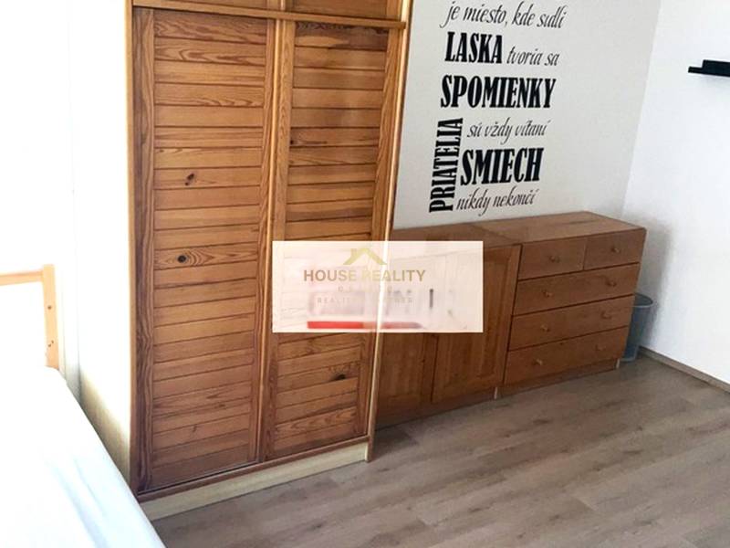 Rent Three bedroom apartment, Three bedroom apartment, Vajanského, Bra