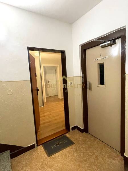 Rent Two bedroom apartment, Two bedroom apartment, Haanova, Bratislava