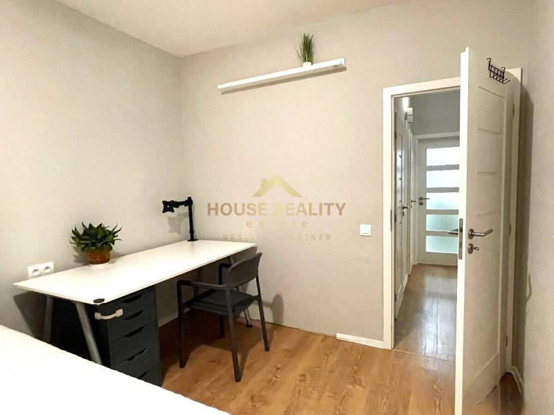 Rent Two bedroom apartment, Two bedroom apartment, Haanova, Bratislava