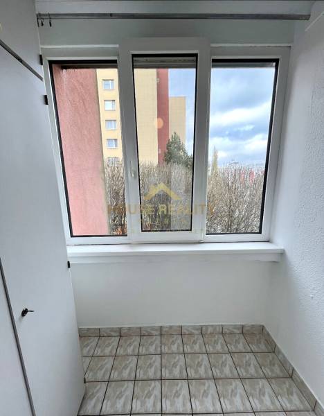 Rent Two bedroom apartment, Two bedroom apartment, Furdekova, Bratisla