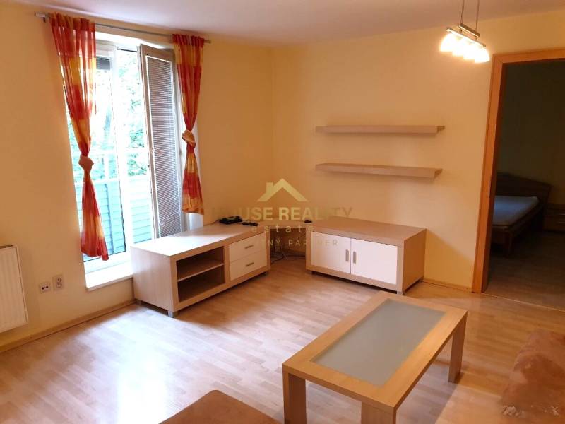 Rent One bedroom apartment, One bedroom apartment, Niťová, Bratislava 