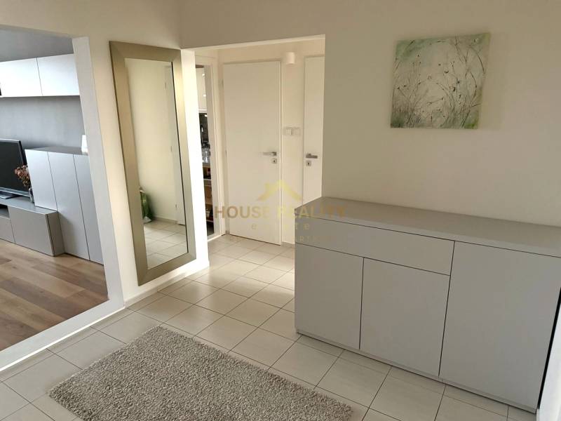 Rent Two bedroom apartment, Two bedroom apartment, Švabinského, Bratis