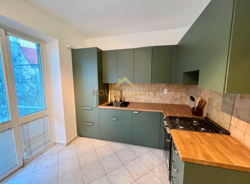 Rent One bedroom apartment, One bedroom apartment, Gajova, Bratislava 