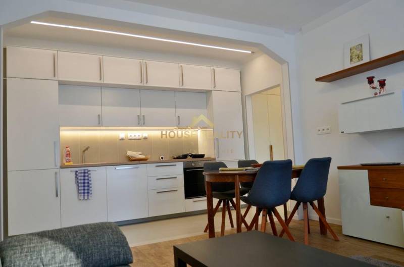 Rent Two bedroom apartment, Two bedroom apartment, Teplická, Bratislav