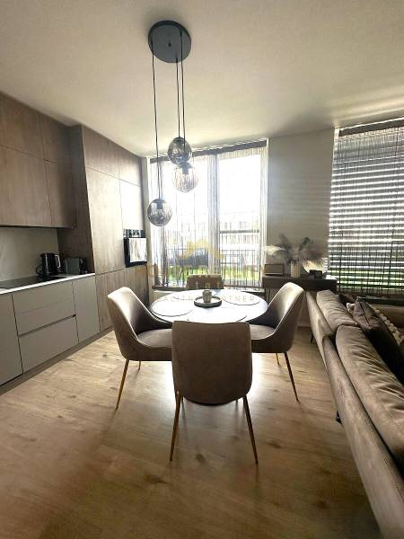 Rent Two bedroom apartment, Two bedroom apartment, Fialová, Bratislava