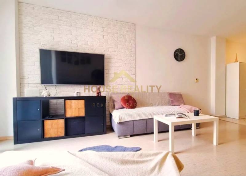 Rent Single studio, Single studio, Kresánkova, Bratislava - Karlova Ve