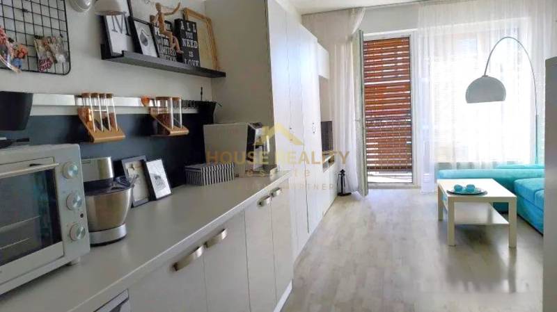 Rent Single studio, Single studio, Žltá, Bratislava - Petržalka, Slova