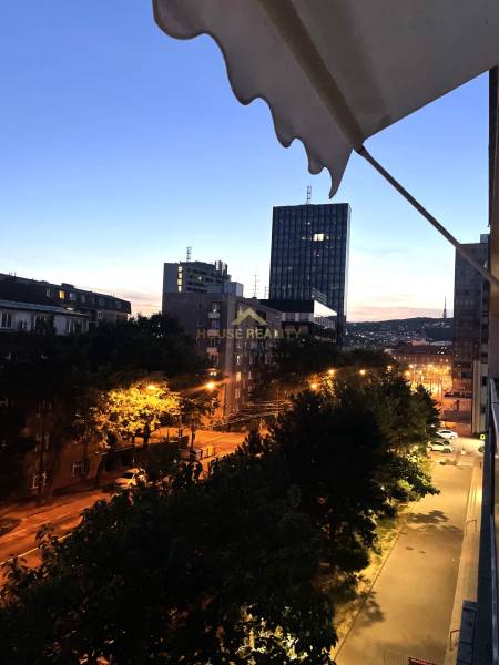Rent Two bedroom apartment, Two bedroom apartment, Miletičova, Bratisl