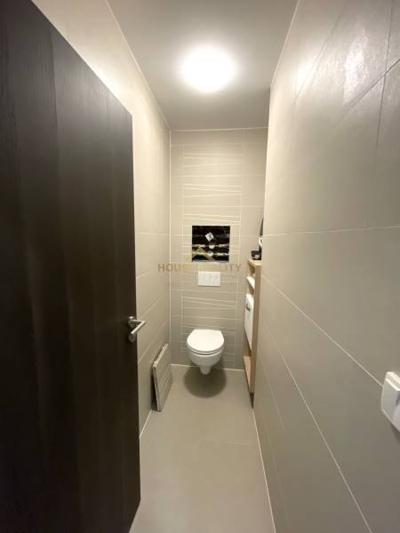 Rent Two bedroom apartment, Two bedroom apartment, Miletičova, Bratisl