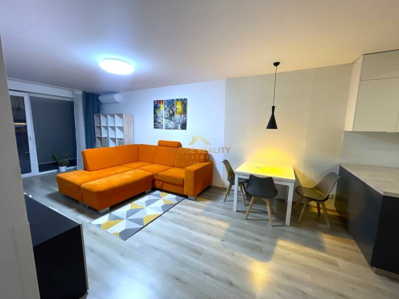 Rent Two bedroom apartment, Two bedroom apartment, Miletičova, Bratisl