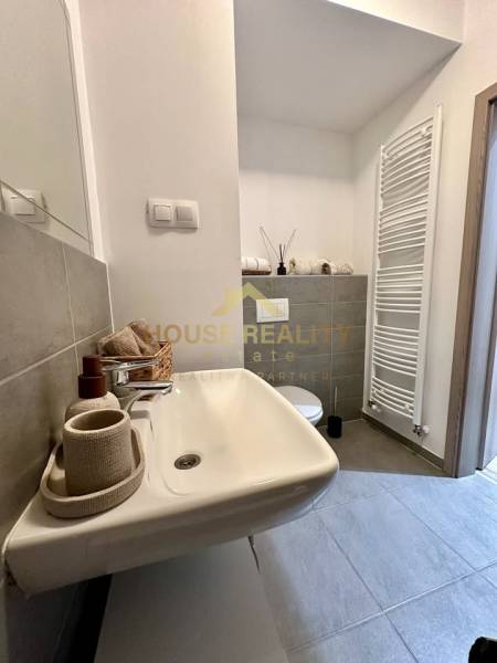 Rent One bedroom apartment, One bedroom apartment, Zuzany Chalupovej, 