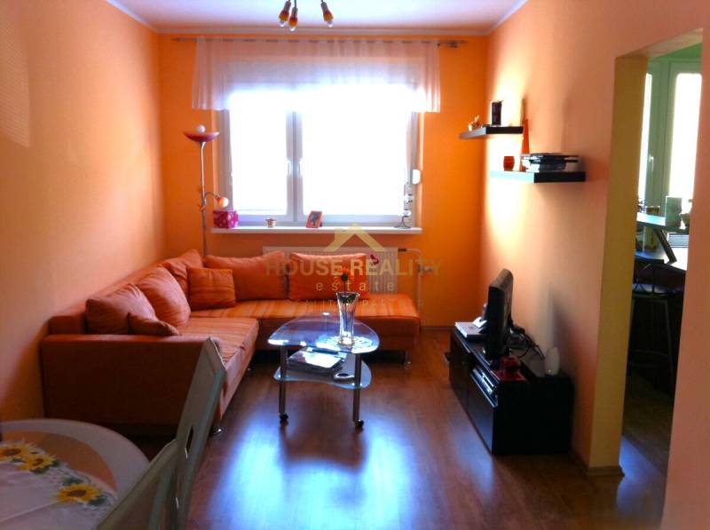 Rent Two bedroom apartment, Two bedroom apartment, Pečnianska, Bratisl