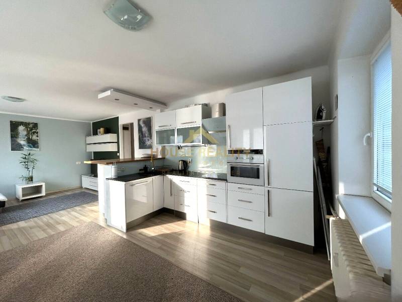 Rent One bedroom apartment, One bedroom apartment, Páričkova, Bratisla