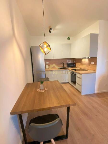 Rent One bedroom apartment, One bedroom apartment, Jána langoša, Brati