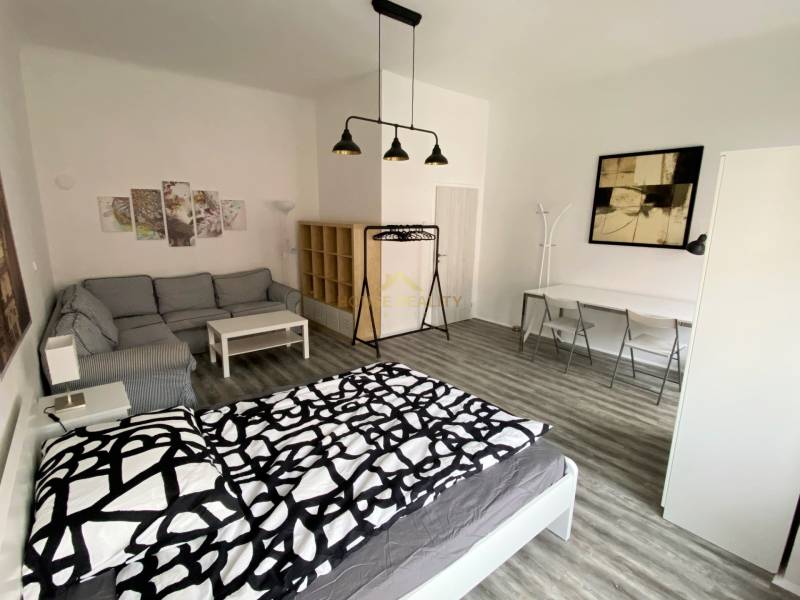 Sale One bedroom apartment, One bedroom apartment, Špitálska, Bratisla