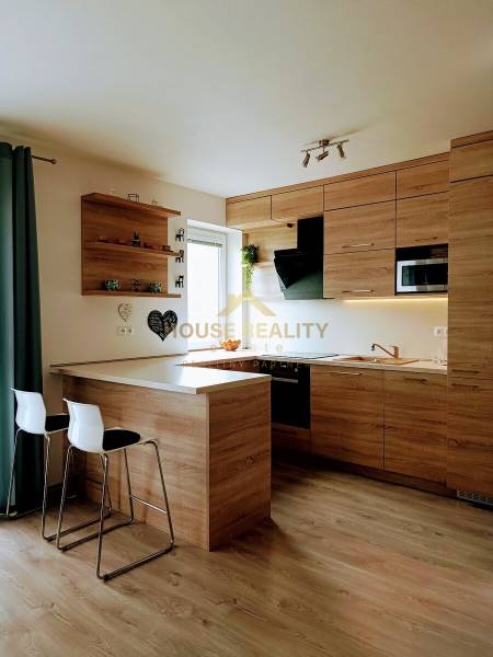 Rent One bedroom apartment, One bedroom apartment, Jurská, Bratislava 