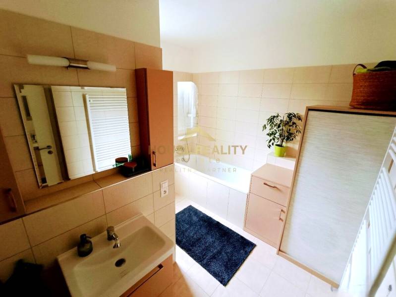 Rent One bedroom apartment, One bedroom apartment, Jurská, Bratislava 