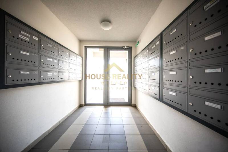Rent One bedroom apartment, One bedroom apartment, Jurská, Bratislava 