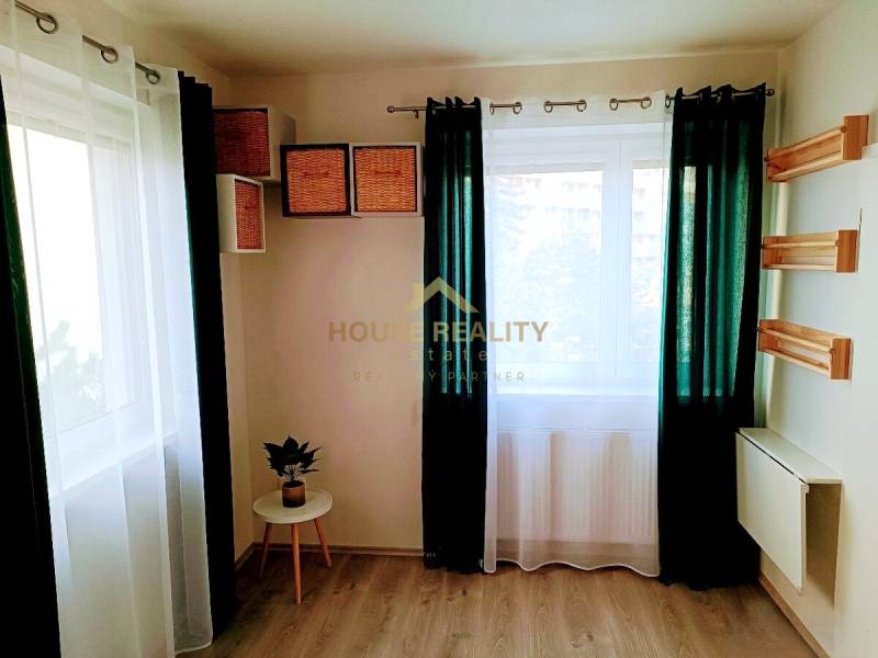 Rent One bedroom apartment, One bedroom apartment, Jurská, Bratislava 