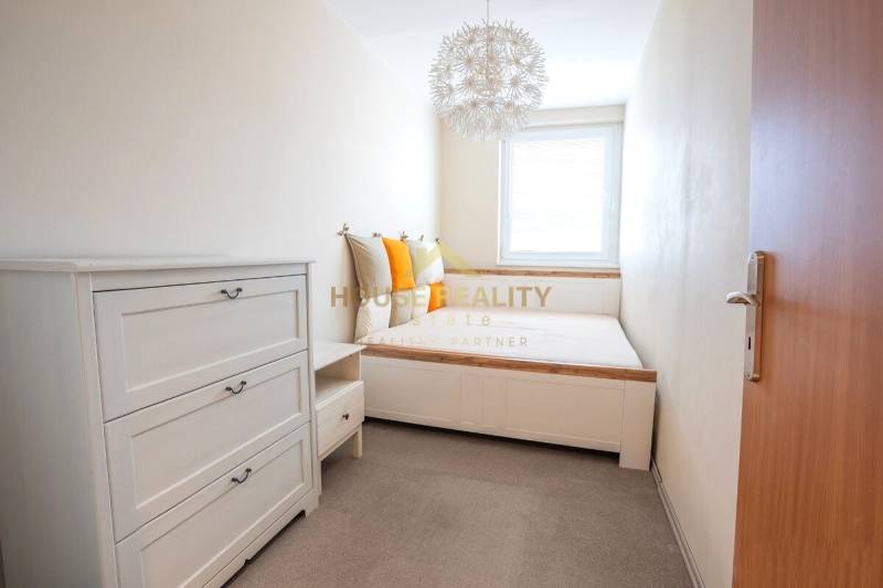 Rent Double-studio, Double-studio, Lenardova, Bratislava - Petržalka, 