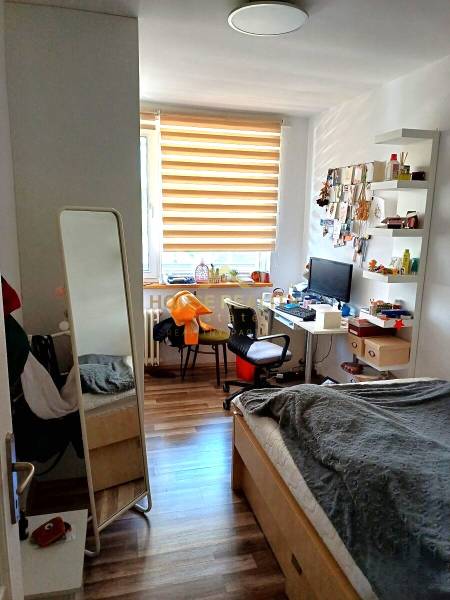 Rent Three bedroom apartment, Three bedroom apartment, Púpavová, Brati