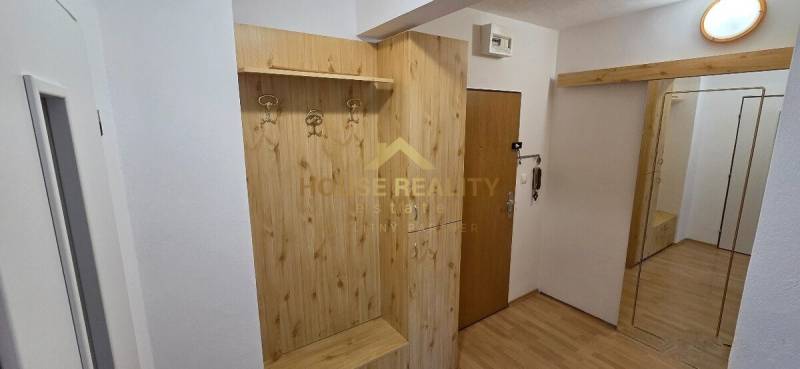 Sale Studio, Studio, Dvojkrížna, Bratislava - Vrakuňa, Slovakia