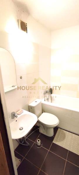 Rent Single studio, Single studio, Repašského, Bratislava - Dúbravka, 