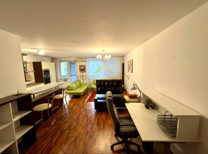 Sale One bedroom apartment, One bedroom apartment, Na križovatkách, Br