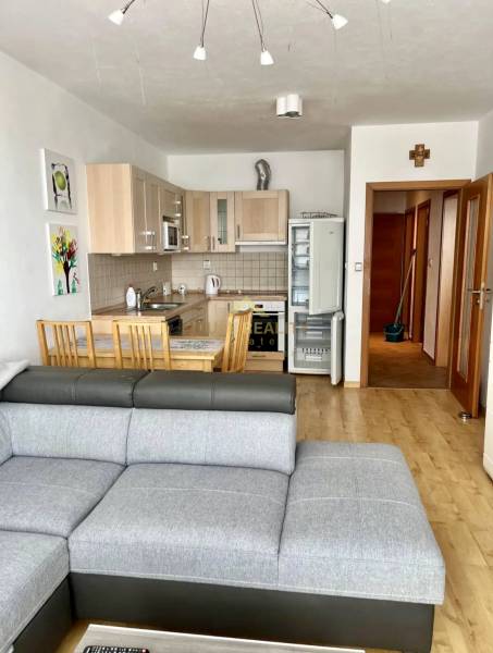 Rent One bedroom apartment, One bedroom apartment, Jégého, Bratislava 