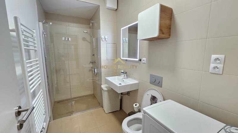Rent One bedroom apartment, One bedroom apartment, Zdenky Schelingovej