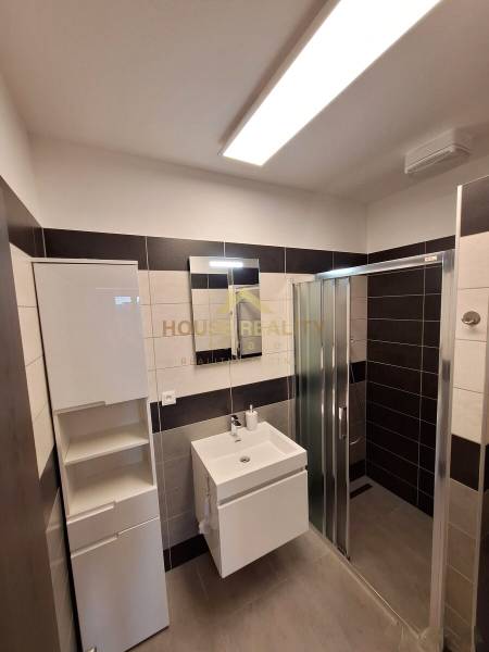Rent Family house, Family house, Bottova, Senec, Slovakia