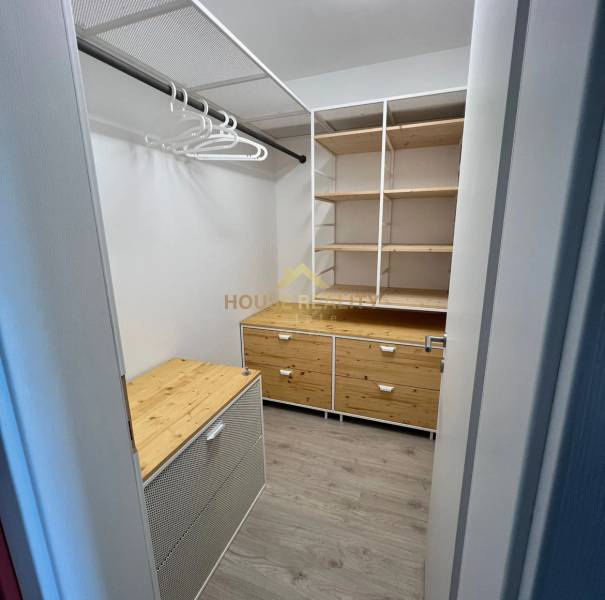 Rent One bedroom apartment, One bedroom apartment, Malokrasňanská, Bra