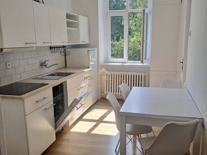 Rent Two bedroom apartment, Two bedroom apartment, Leškova, Bratislava