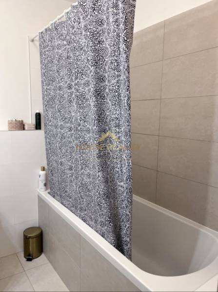 Rent One bedroom apartment, One bedroom apartment, Vlárska, Bratislava