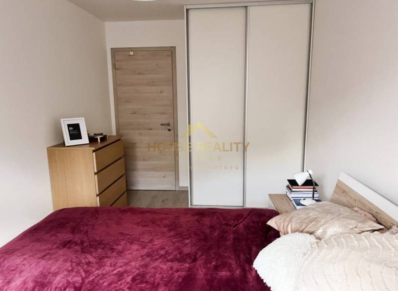 Rent One bedroom apartment, One bedroom apartment, Vlárska, Bratislava