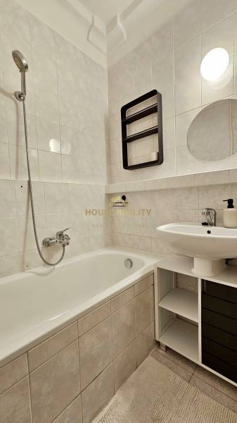 Rent One bedroom apartment, One bedroom apartment, Radarová, Bratislav